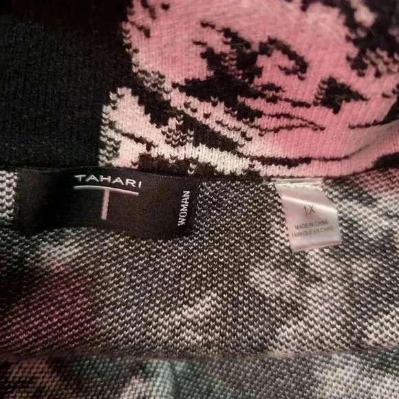 Tahari sweater - Picture 6 of 8